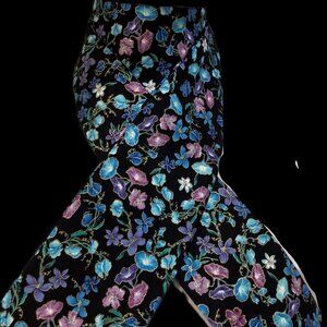 Classic Shaped Equestrian Fox Hunting Stock Tie Floral Blue Purple Black